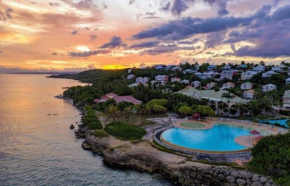 Studio Anse des Rochers AR-MEN, piscine, plage, tennis